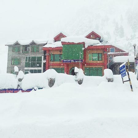 New Zum Zum Hotel & Restaurant Srīnagar Buitenkant foto